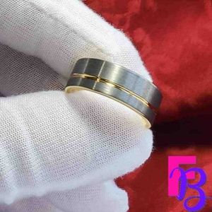 Size 8.5 8mm Tungsten Ring